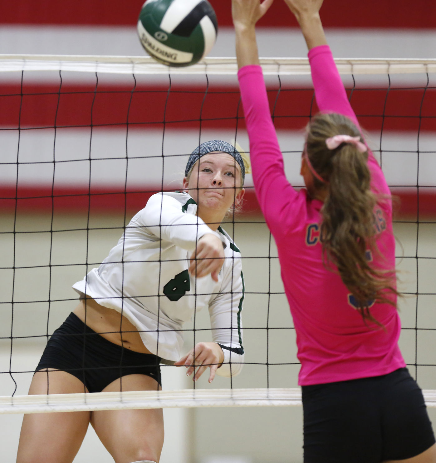 101017mp-wat-columbus-vball-3